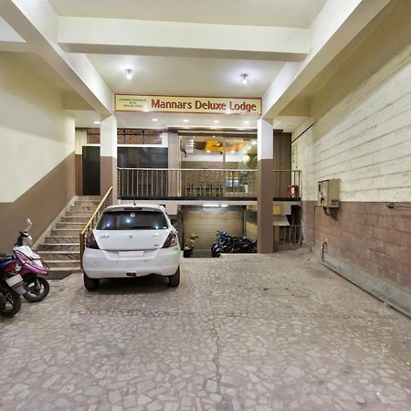 Mannars Deluxe Lodge Mysore Exterior foto
